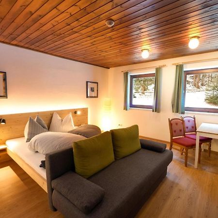 Apartpension Barenwirt Leutasch Exteriör bild