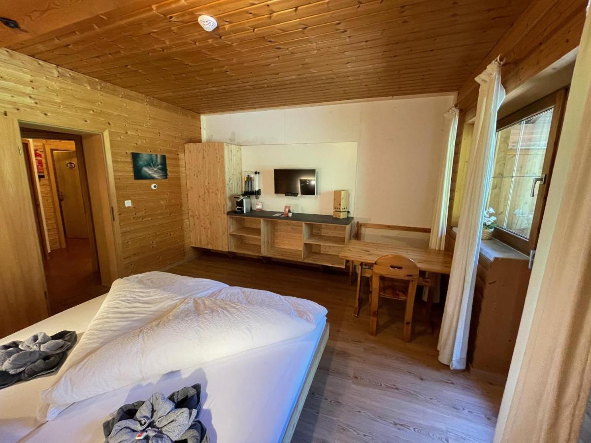 Apartpension Barenwirt Leutasch Exteriör bild