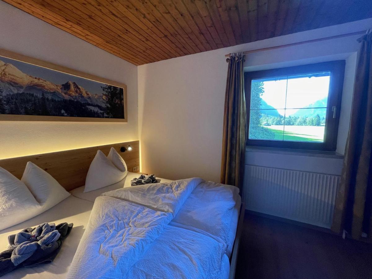 Apartpension Barenwirt Leutasch Exteriör bild